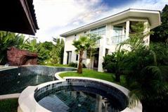 Beach Front exclusive Home! House Na Jomtien 
